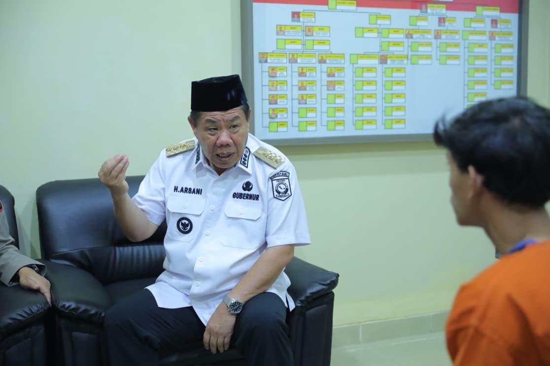 Prihatin Masalah Hukum Remaja Asal Desa Beluluk, Gubernur Hidayat Sambangi Mapolda Babel